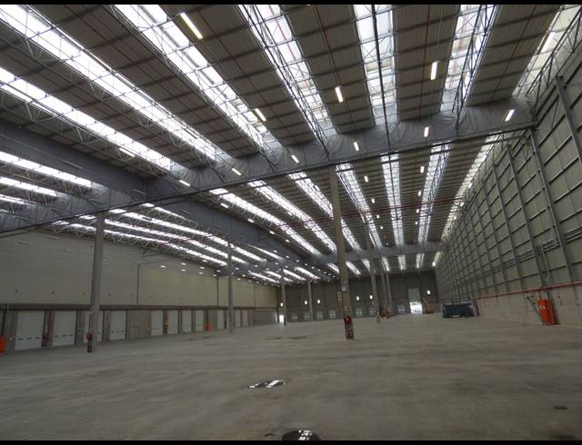 10,847M² WAREHOUSE TO LET IN KRAAIFONTEIN INDUSTRIA